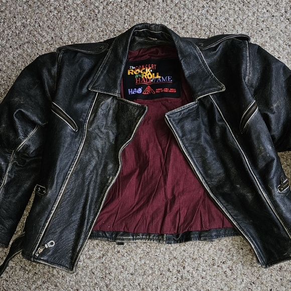 Rock And Roll Hall Of Fame Black Leather Moto Jacket with Red Lining Lg Zippers - Picture 2 of 12